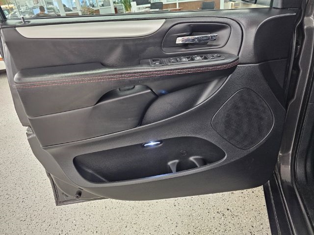 Dodge Grand Caravan GT Wagon Fleet 2017