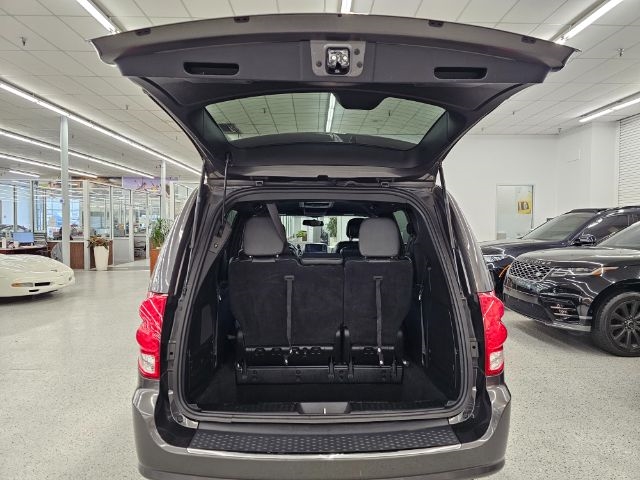 Dodge Grand Caravan GT Wagon Fleet 2017