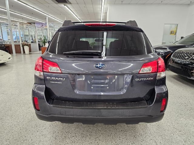 Subaru Outback 4dr Wgn H4 Auto 2.5i Premium 2013