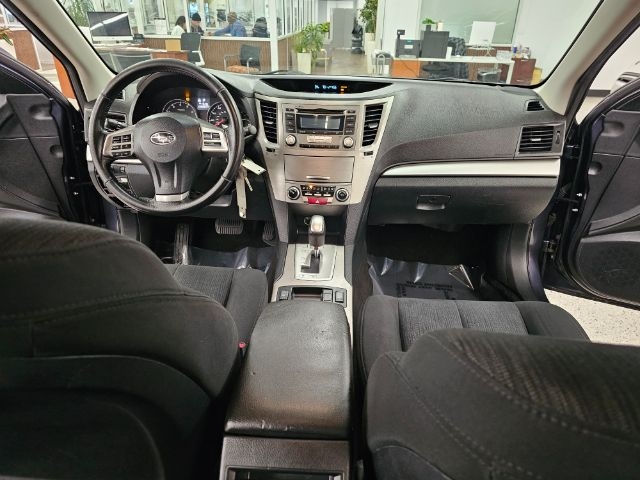 Subaru Outback 4dr Wgn H4 Auto 2.5i Premium 2013