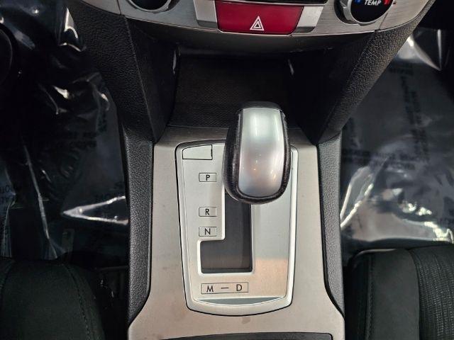 Subaru Outback 4dr Wgn H4 Auto 2.5i Premium 2013