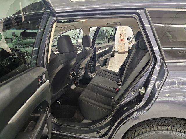 Subaru Outback 4dr Wgn H4 Auto 2.5i Premium 2013