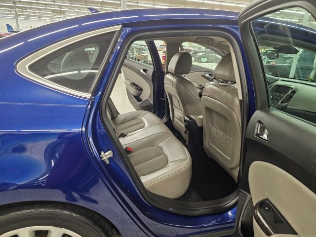 Buick Verano 4dr Sdn 2014