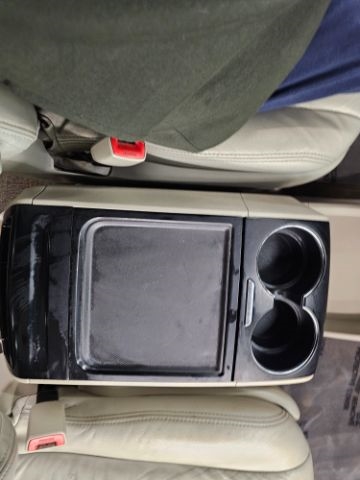 Toyota Sienna 5dr 8-Pass Van V6 LE FWD (Natl) 2014