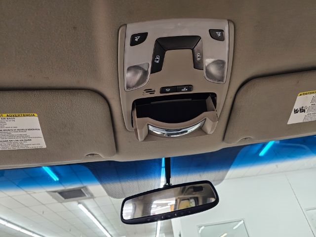 Toyota Sienna 5dr 8-Pass Van V6 LE FWD (Natl) 2014