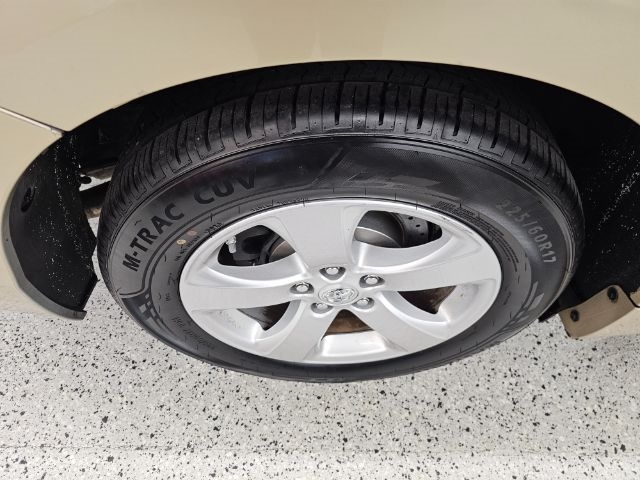 Toyota Sienna 5dr 8-Pass Van V6 LE FWD (Natl) 2014