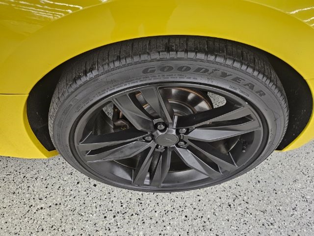 Chevrolet Camaro 2dr Conv 1LT 2016