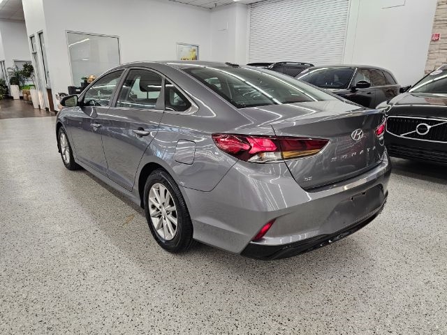 Hyundai Sonata SE 2.4L 2018