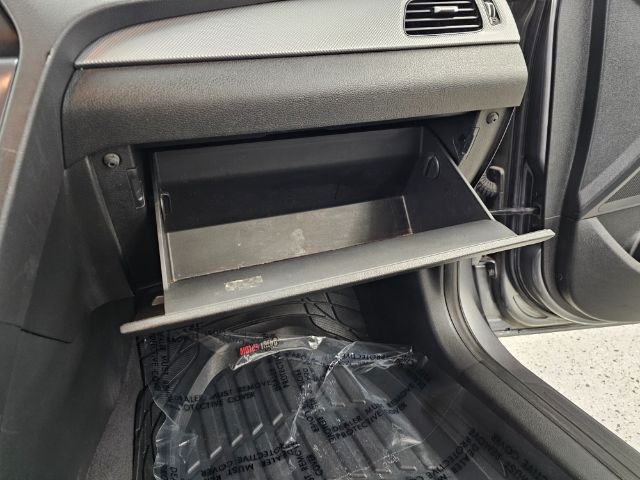 Hyundai Sonata SE 2.4L 2018