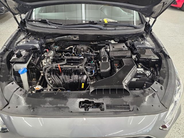 Hyundai Sonata SE 2.4L 2018