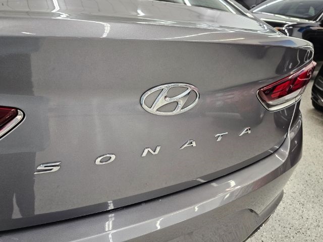 Hyundai Sonata SE 2.4L 2018
