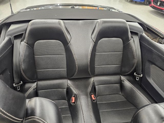 Ford Mustang EcoBoost Convertible 2020