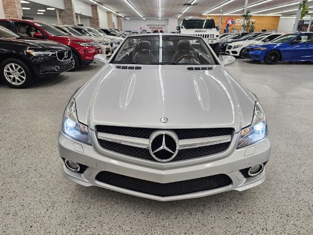 Mercedes-Benz SL-Class 2dr Roadster SL 550 2011