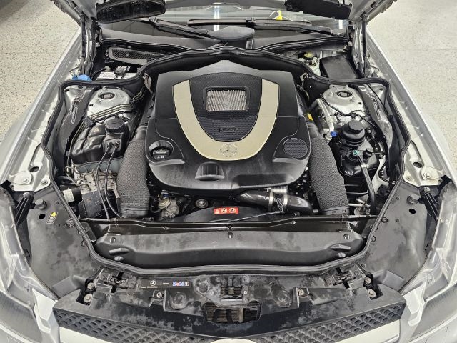 Mercedes-Benz SL-Class 2dr Roadster SL 550 2011