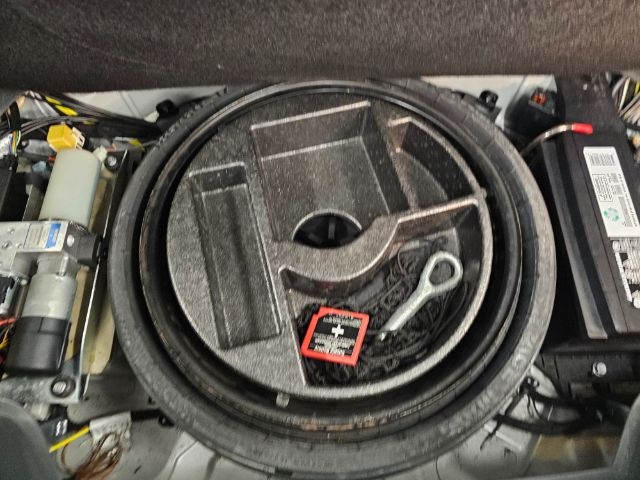 Mercedes-Benz SL-Class 2dr Roadster SL 550 2011