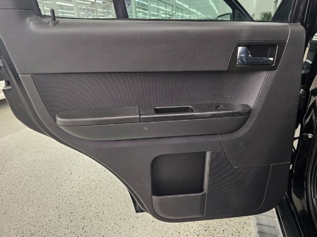 Mercury Mariner FWD 4dr I4 2008