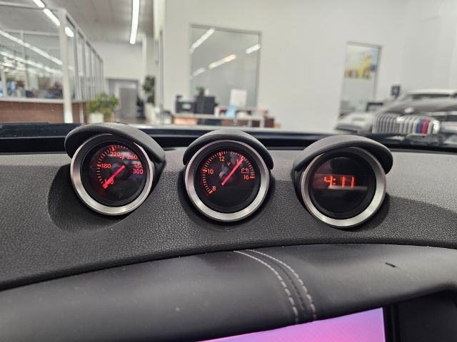 Nissan 370Z Coupe Sport Tech Manual 2017