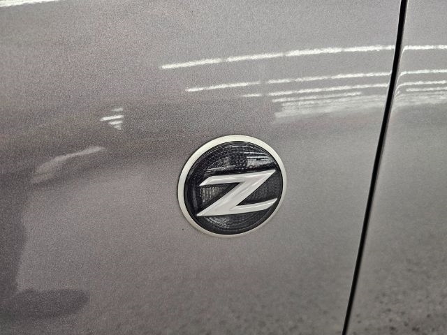 Nissan 370Z Coupe Sport Tech Manual 2017