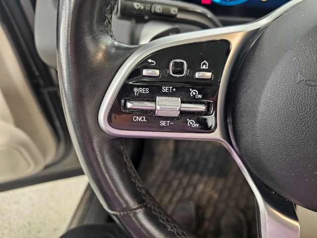 Mercedes-Benz GLB GLB 250 4MATIC SUV 2022