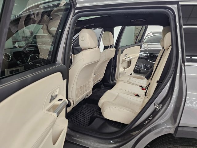 Mercedes-Benz GLB GLB 250 4MATIC SUV 2022