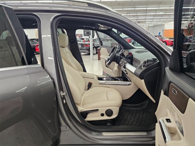 Mercedes-Benz GLB GLB 250 4MATIC SUV 2022