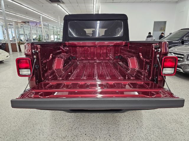 Jeep Gladiator Willys 4x4 2021