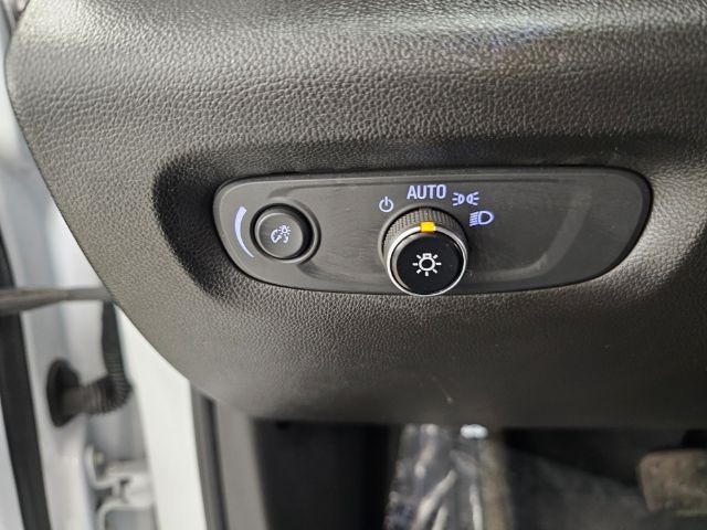 Chevrolet Traverse AWD 4dr LS w/1FL 2021