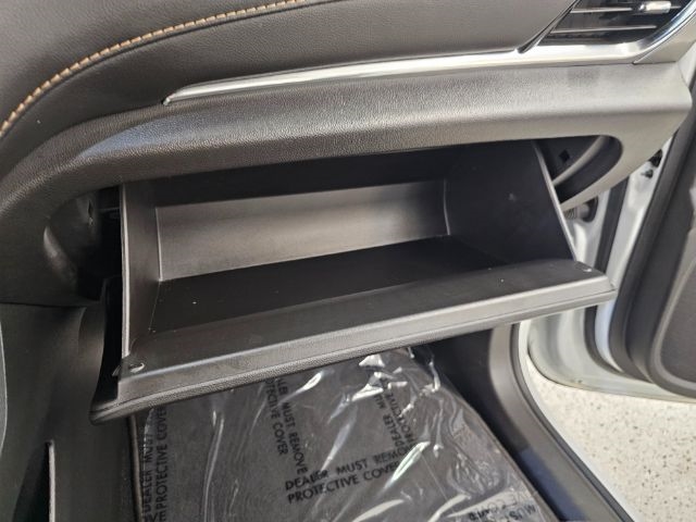 Chevrolet Traverse AWD 4dr LS w/1FL 2021