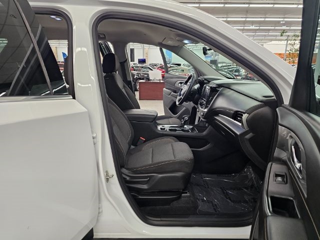 Chevrolet Traverse AWD 4dr LS w/1FL 2021