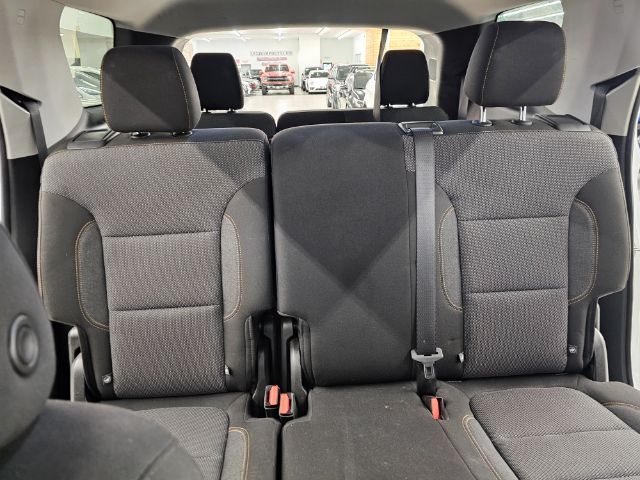 Chevrolet Traverse AWD 4dr LS w/1FL 2021