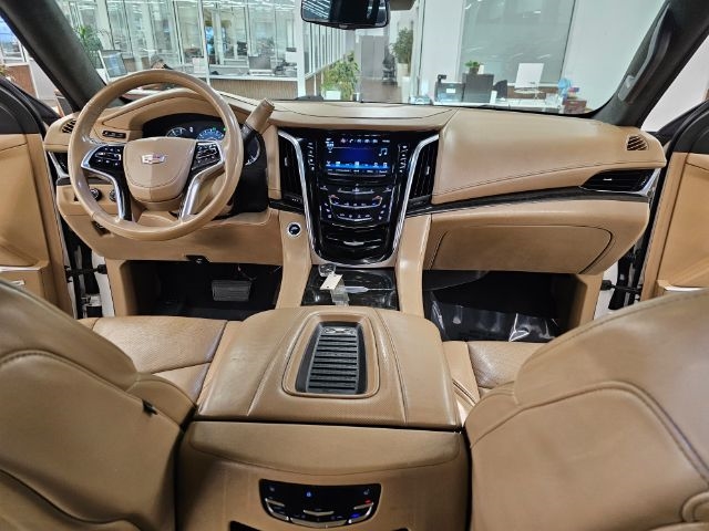 Cadillac Escalade 4WD 4dr Platinum 2019