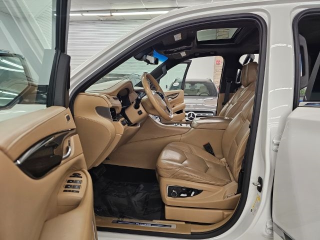 Cadillac Escalade 4WD 4dr Platinum 2019