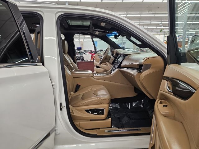Cadillac Escalade 4WD 4dr Platinum 2019
