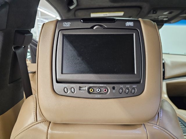 Cadillac Escalade 4WD 4dr Platinum 2019