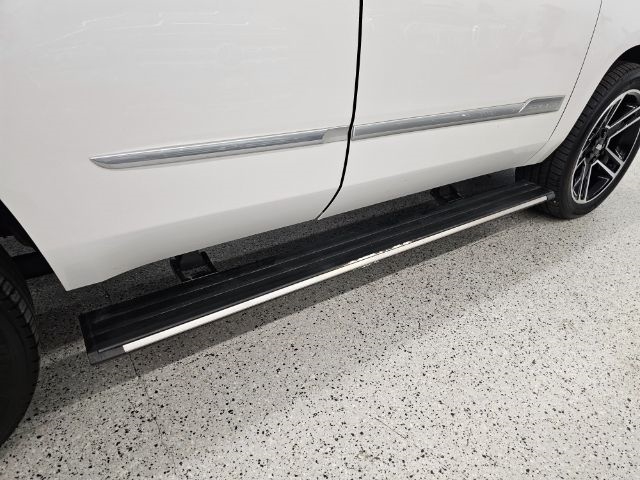 Cadillac Escalade 4WD 4dr Platinum 2019