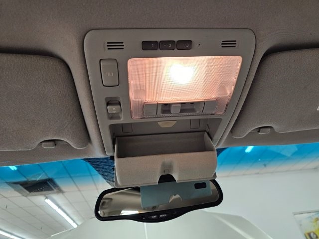 Lexus RX 330 4dr SUV AWD 2005