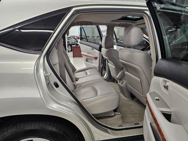 Lexus RX 330 4dr SUV AWD 2005