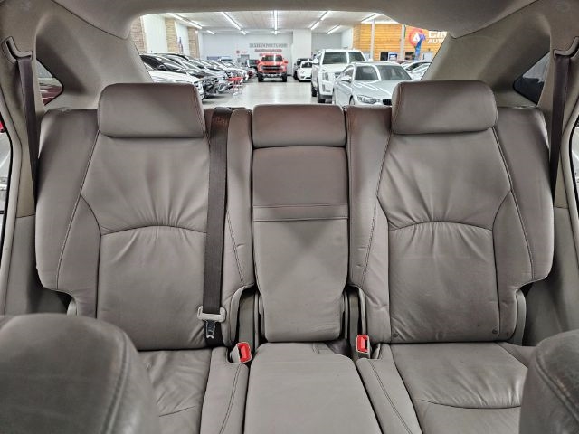 Lexus RX 330 4dr SUV AWD 2005