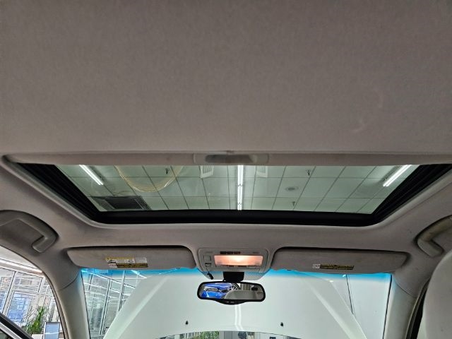 Lexus RX 330 4dr SUV AWD 2005