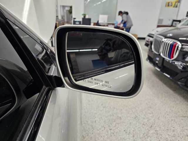 Lexus RX 330 4dr SUV AWD 2005