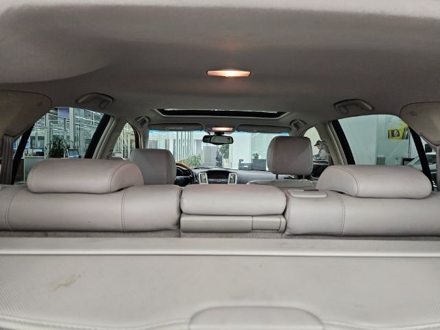 Lexus RX 330 4dr SUV AWD 2005