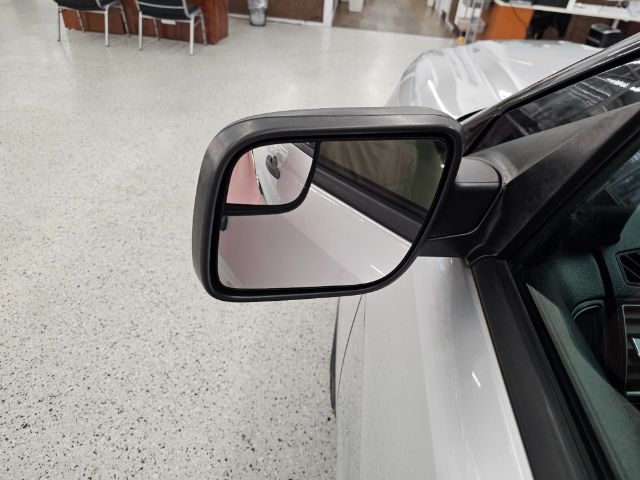 Ford Explorer Base FWD 2017