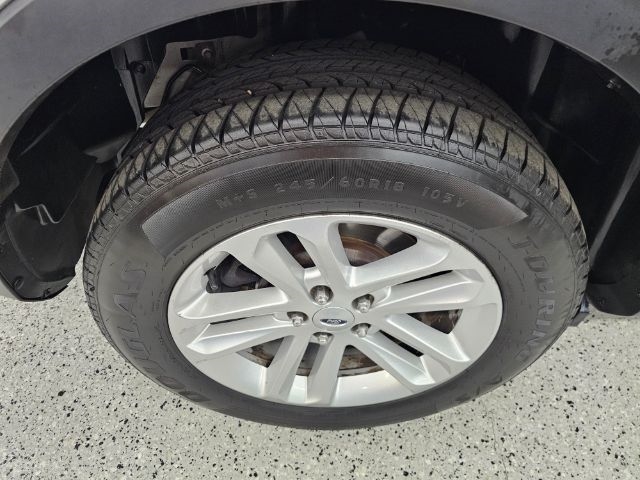 Ford Explorer Base FWD 2017