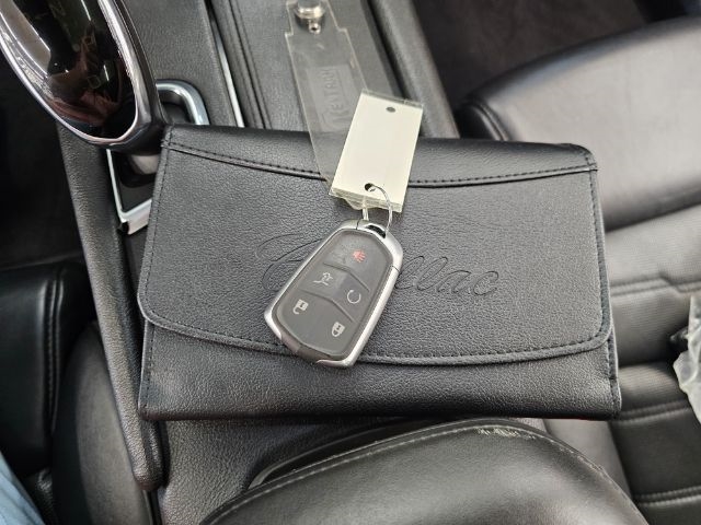 Cadillac XT5 AWD 4dr Platinum 2017