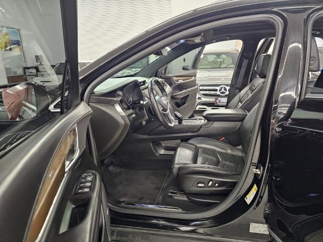 Cadillac XT5 AWD 4dr Platinum 2017