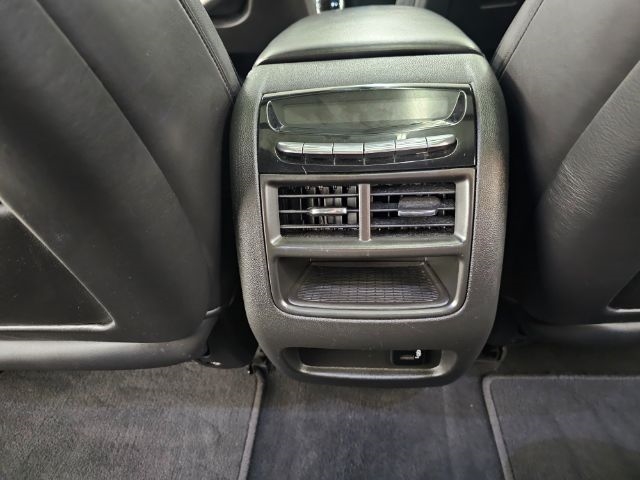 Cadillac XT5 AWD 4dr Platinum 2017