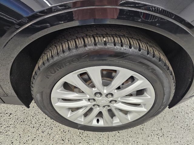 Cadillac XT5 AWD 4dr Platinum 2017