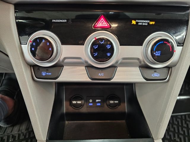 Hyundai Elantra SEL Auto 2019