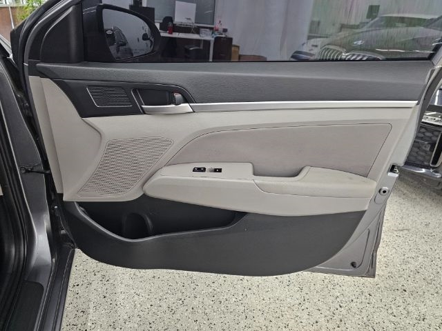 Hyundai Elantra SEL Auto 2019