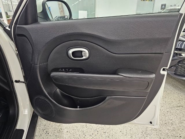 Kia Soul 5dr Wgn Auto Base 2014